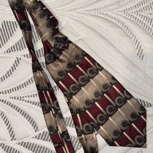Men’s tie